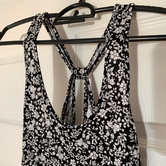 La Vie en Rose swimsuit cover up - Picture 4 of 8